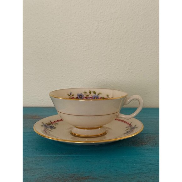 Lenox Belvidere Bone China Teacup & Saucer Set With Floral & Gold Accents - Picture 1 of 6